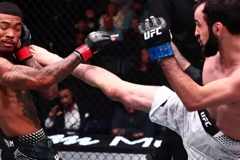 UFC v něm vidělo obrovský talent! Teď přišel další tvrdý pád