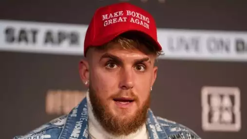 Každý, kdo zpochybní Paulovu boxerskou kariéru, neunikne trestu?