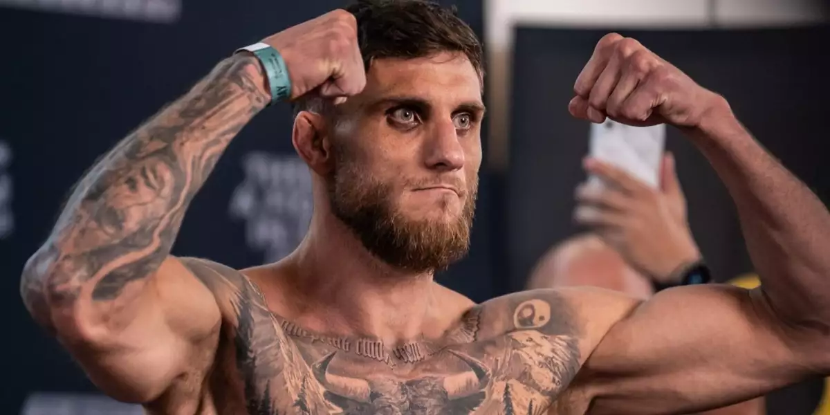 Nejsem standardní bojovník! Drákula Surdu si věří na bitvu s UFC veteránem