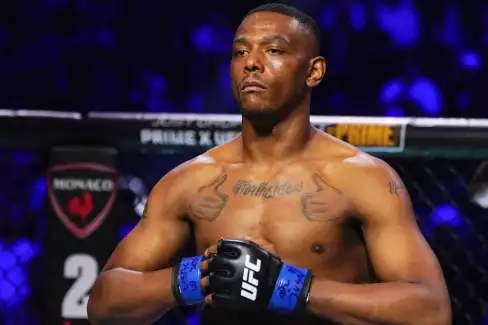 Tři porážky v řadě a přesto velké ambice! Jamahall Hill vyhlíží titul v nové váze?