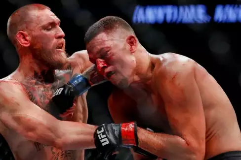 McGregor dostal radu, aby „přestal utíkat“ před návratem do UFC!