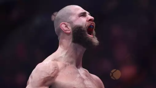 Procházka zpět dříve, než se čekalo? UFC chystá překvapivý mega souboj