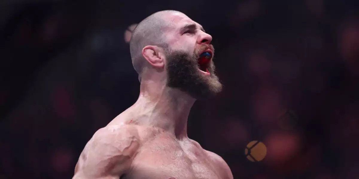 Procházka zpět dříve, než se čekalo? UFC chystá překvapivý mega souboj