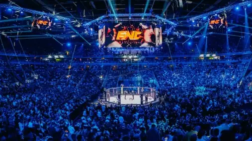 V čem má FNC výhodu oproti jiným organizacím? Nový šampion odhaluje rozdíly