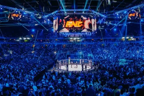 V čem má FNC výhodu oproti jiným organizacím? Nový šampion odhaluje rozdíly