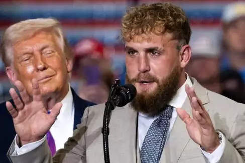 Šílená představa? Paul prezidentem USA? Donald Trump mu veřejně slíbil podporu!