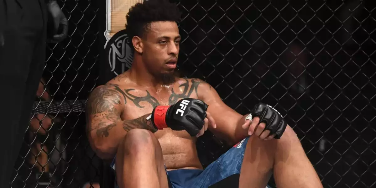 Těžkotonážník Greg Hardy si v FNC uřízl ostudu! Na váze brutálně převážil