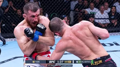 Krádež? UFC elita reaguje na další epickou bitvu Yan vs Dvalishvili 3
