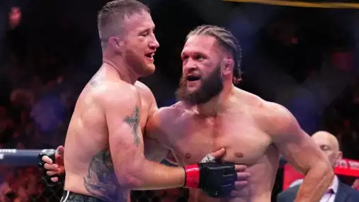 Válečník Justin Gaethje shrábl další tučný bonus a míří za rekordem