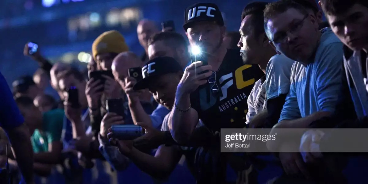 Jeden rok, dvě porážky a konec! UFC se rozloučilo s bývalým šampionem